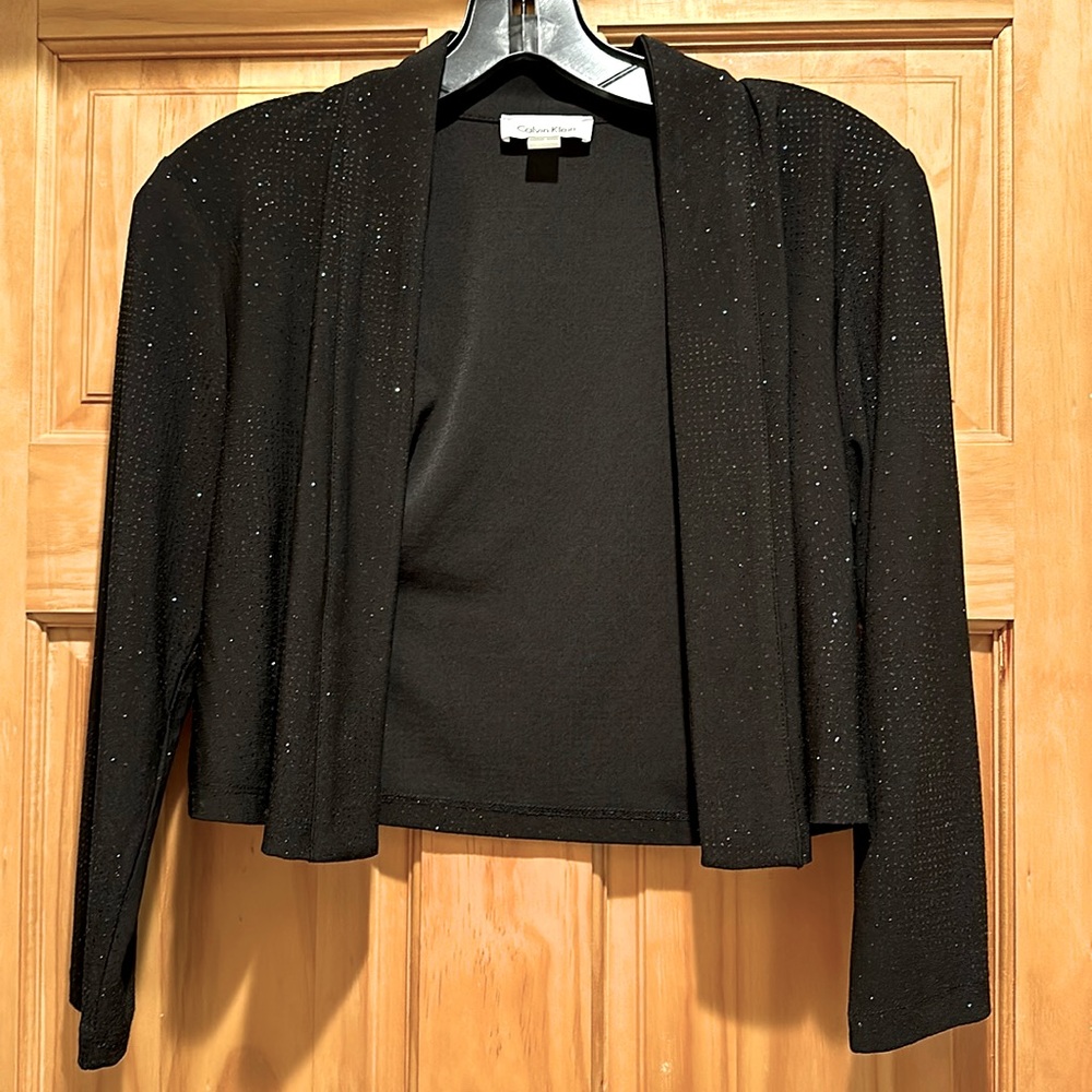 Calvin Klein Women’s Small Black shrug style jacket